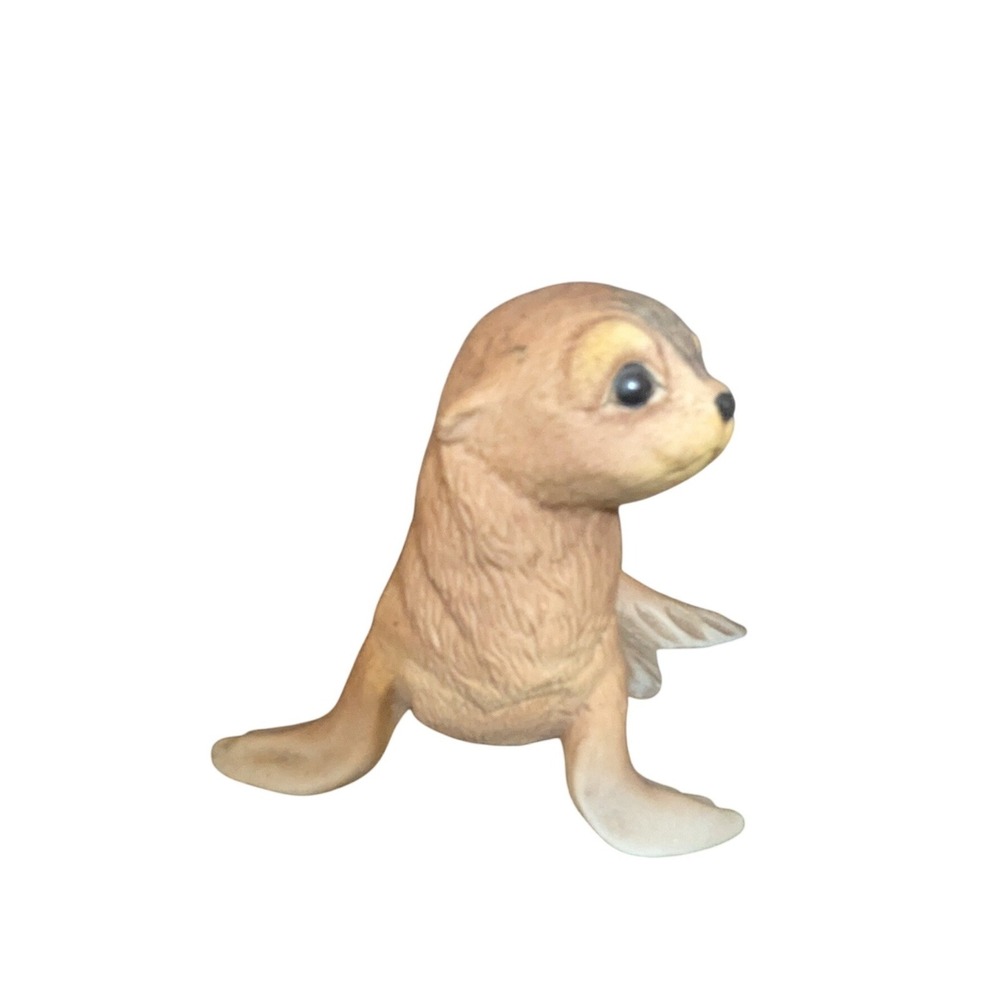 Vintage 1978 Sandicast Seal Pup Ceramic Figurine Tan Brown Animal Statue 485